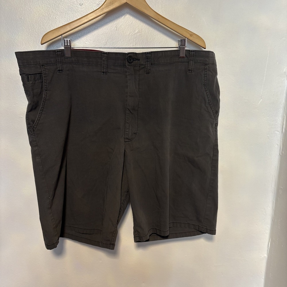 Wrangler ATG Cargo Shorts Mens 44 gray Mid Rise Stretch Hiking Utility Outdoor